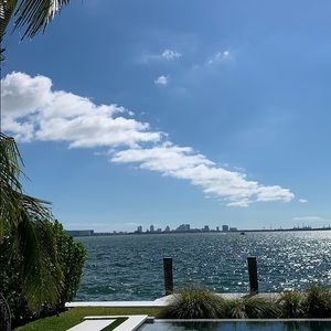 Meet your Posher, Allie